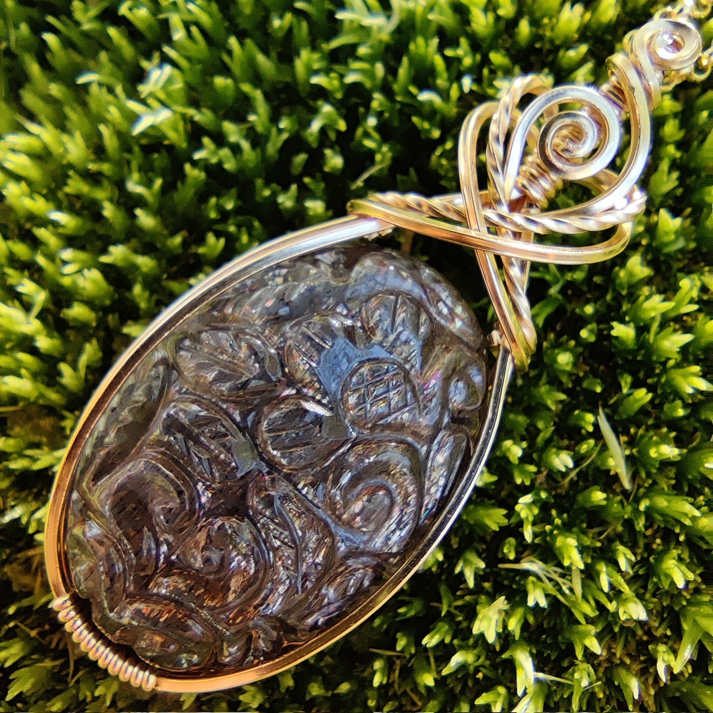 Mughal Carved Black Sunstone Cabochon in 14k Gold Fill Pendant Necklace