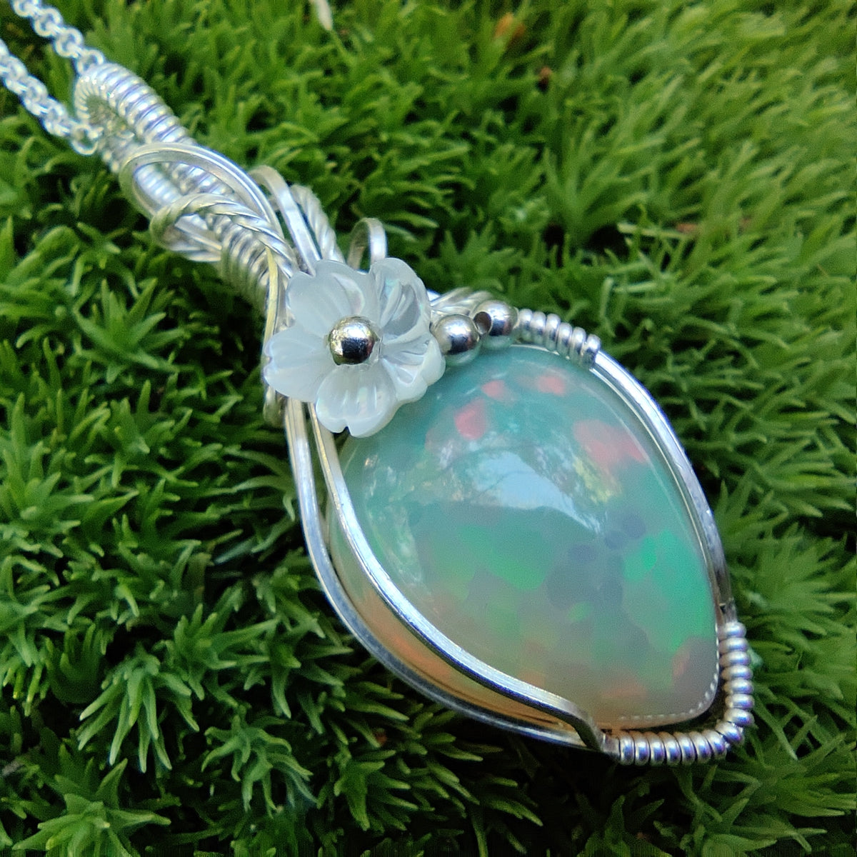 6.07ct Ethiopian Opal with flower in Sterling Silver Pendant Necklace