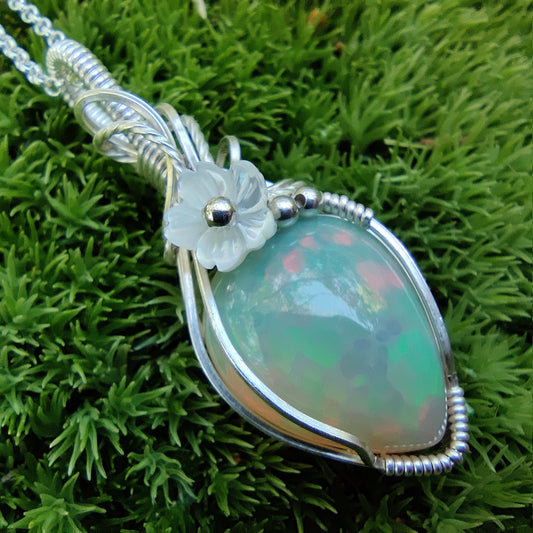 6.07ct Ethiopian Opal with flower in Sterling Silver Pendant Necklace