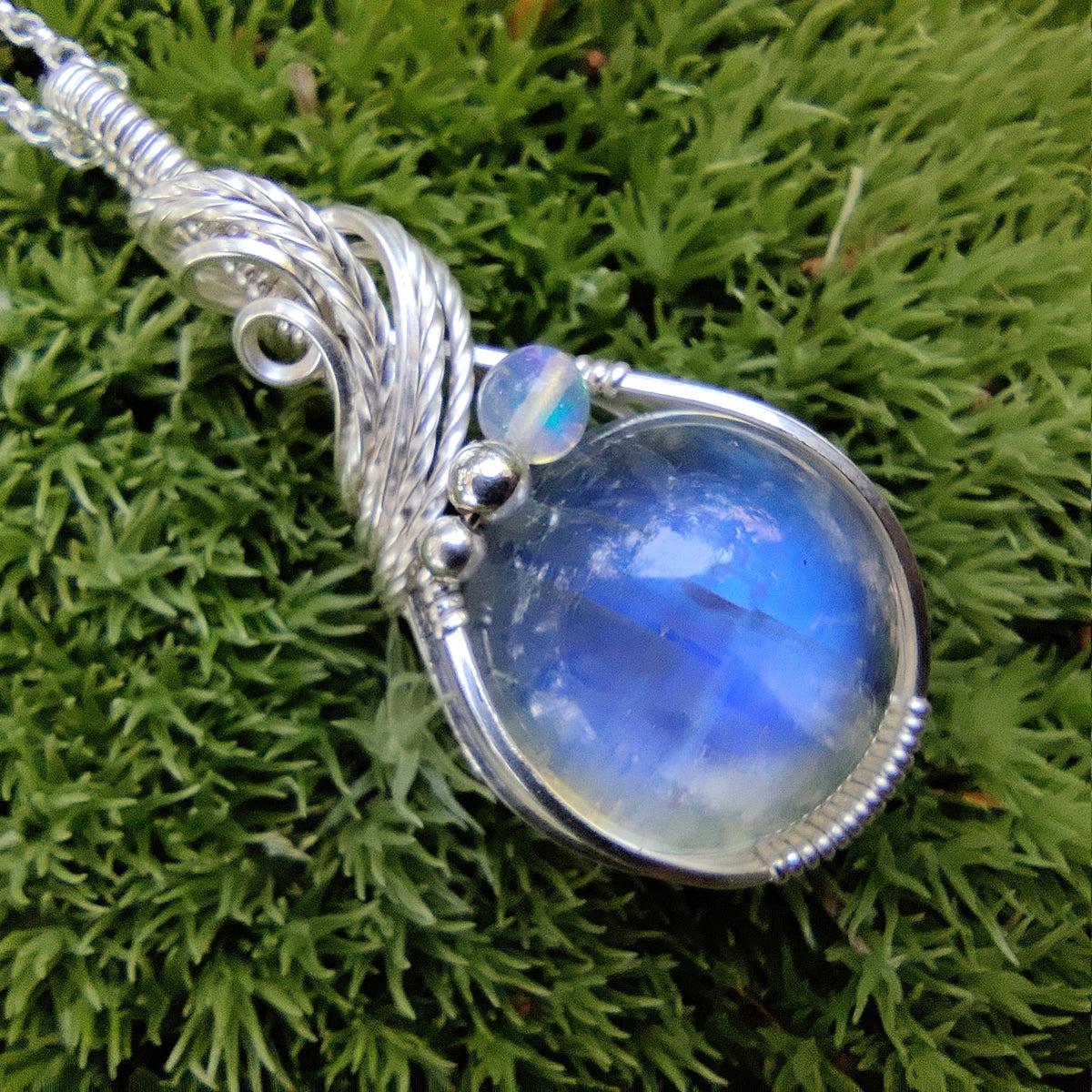 High Grade Rainbow Moonstone in Sterling Silver Pendant Necklace